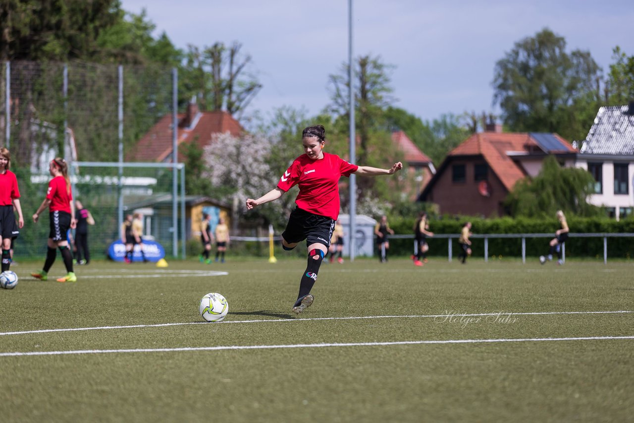 Bild 98 - B-Juniorinnen Pokalfinale SV Henstedt Ulzburg - SG Holstein Sued : 2:0